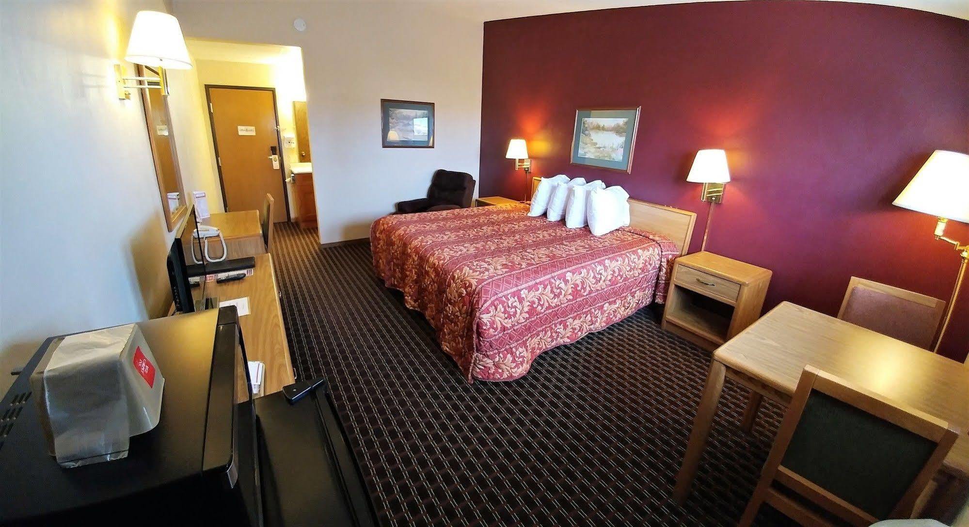 Red Carpet Inn - Windom Eksteriør bilde